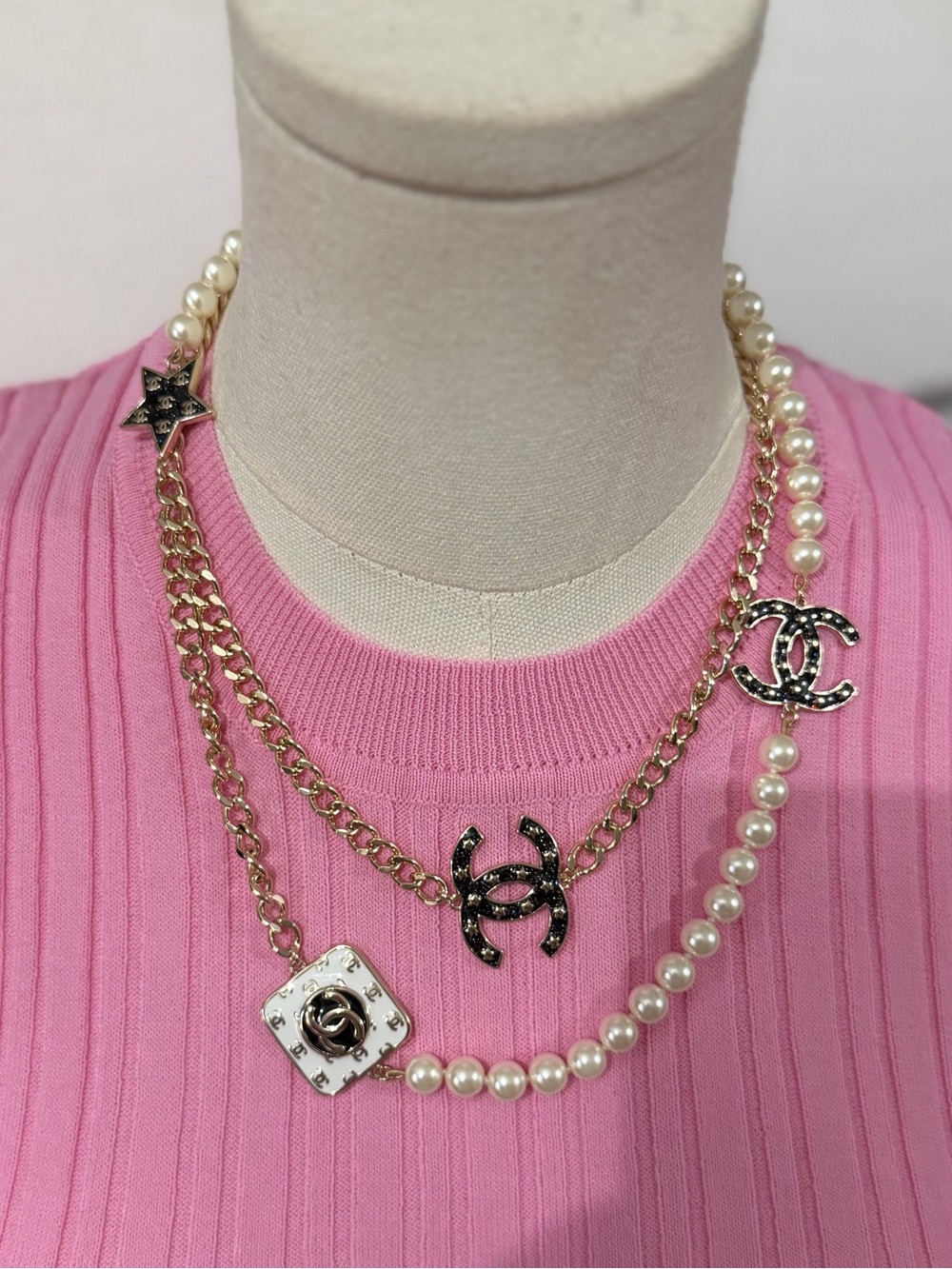 💄 Pearl & Gold Multi-Strand CC Pendant Necklace